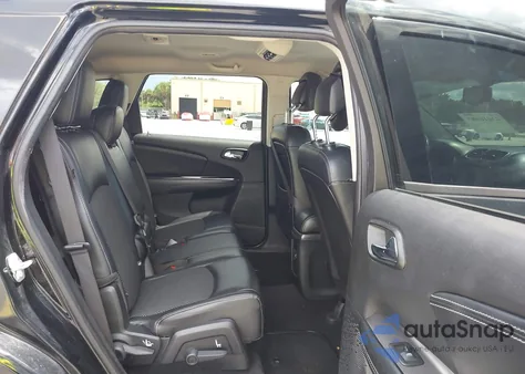 2015 Dodge Journey Crossroad z USA, uszkodzony, nr VIN 3C4PDCGG7FT591835